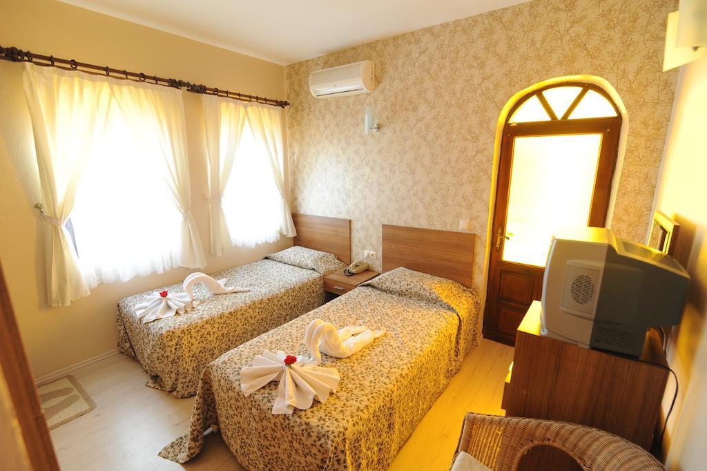 Og-Erim Hotel Kusadası Eksteriør bilde