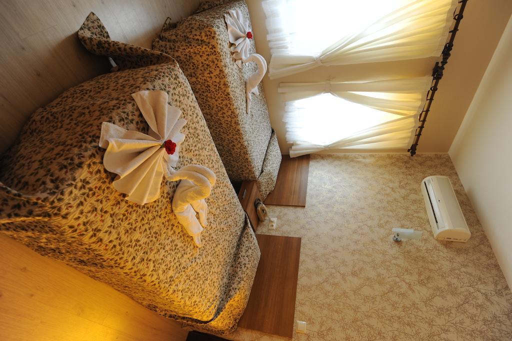 Og-Erim Hotel Kusadası Eksteriør bilde